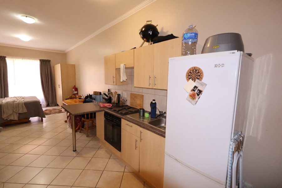 1 Bedroom Property for Sale in Vredenhof Sh Free State